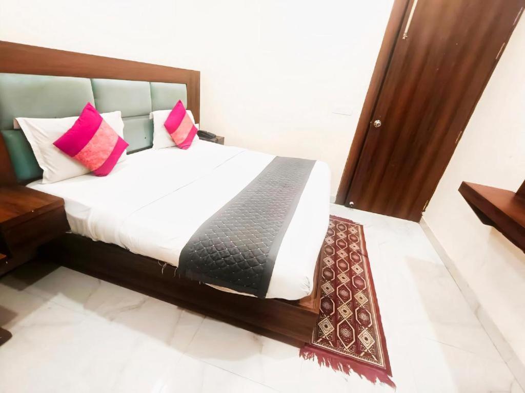 Hotel Konark A Family Aerocity New Delhi